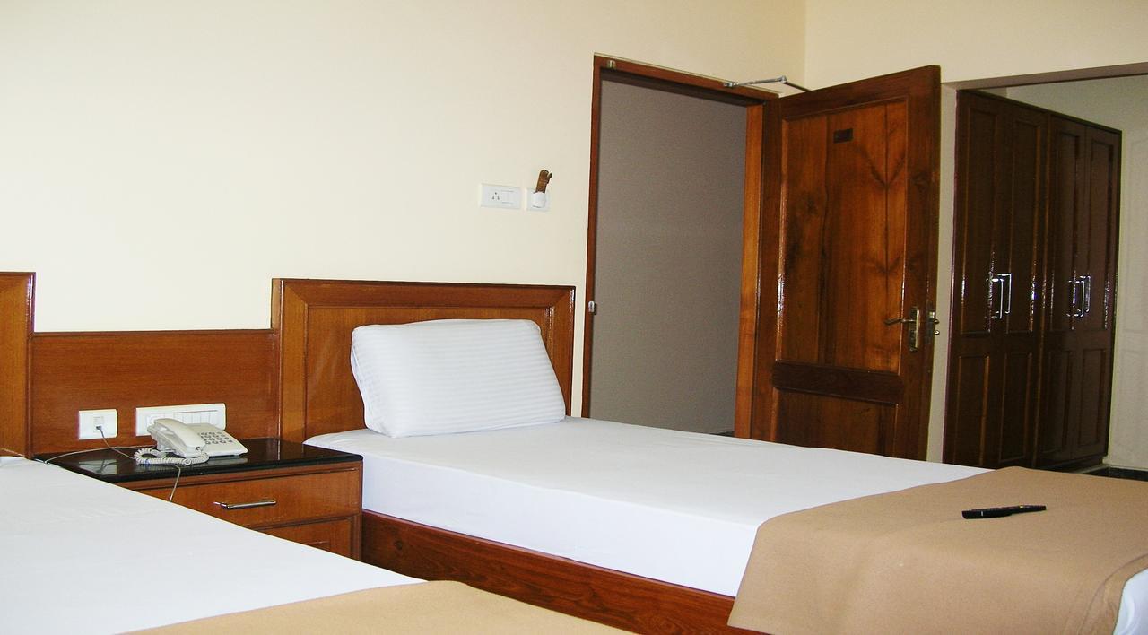 Hotel Athidhi Residency Tirupati Zewnętrze zdjęcie