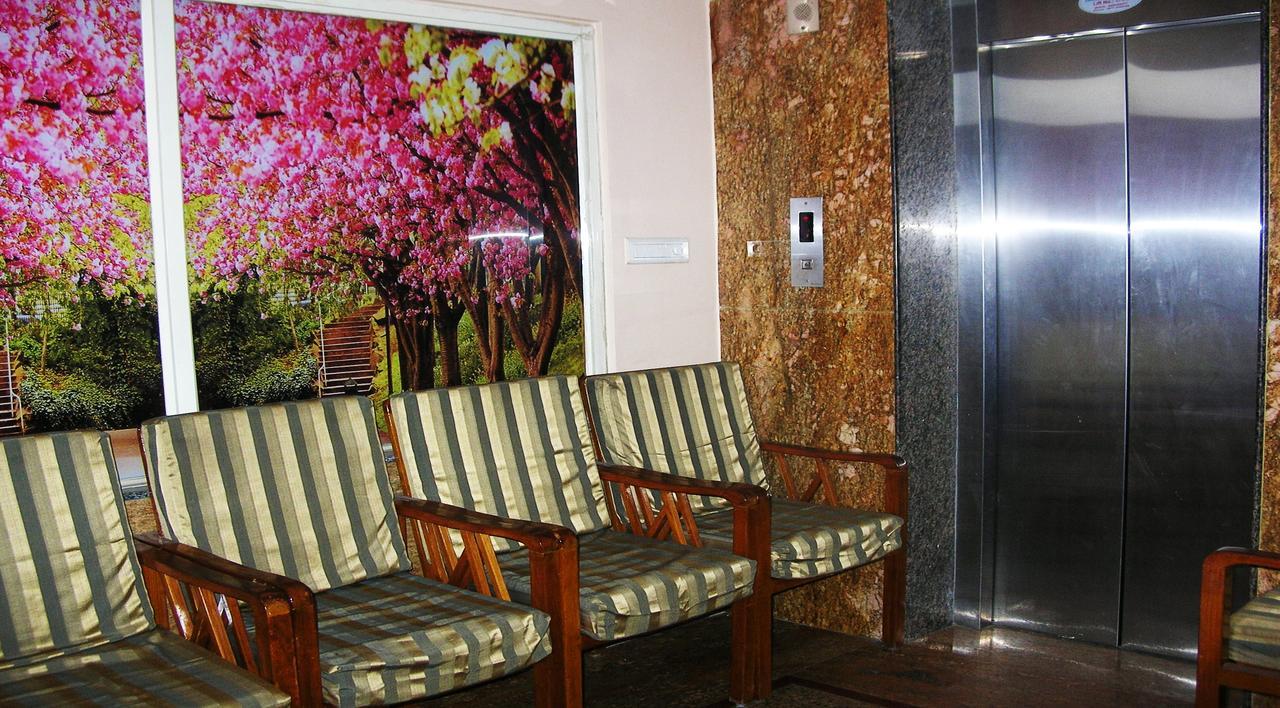 Hotel Athidhi Residency Tirupati Zewnętrze zdjęcie