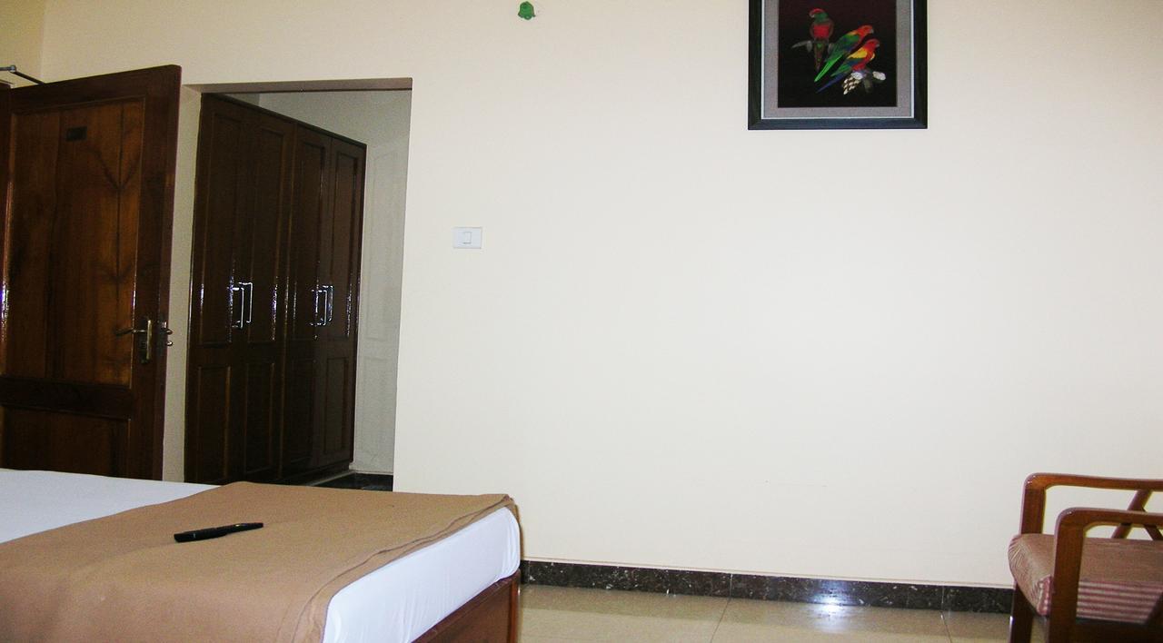 Hotel Athidhi Residency Tirupati Zewnętrze zdjęcie