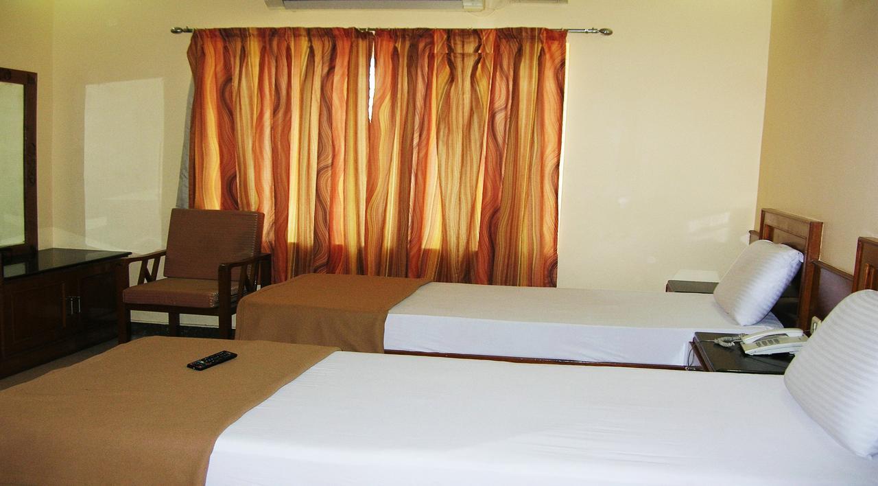 Hotel Athidhi Residency Tirupati Zewnętrze zdjęcie