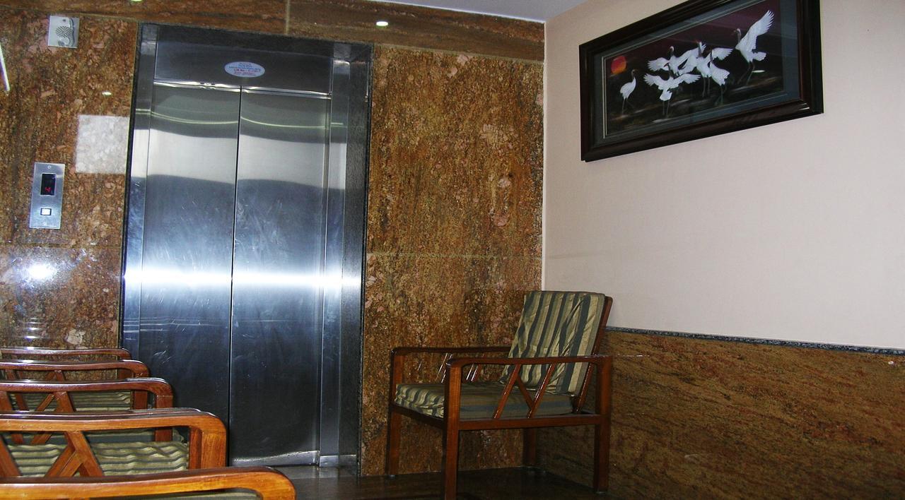 Hotel Athidhi Residency Tirupati Zewnętrze zdjęcie