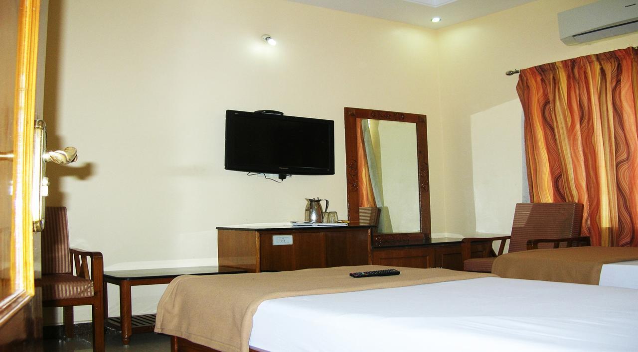 Hotel Athidhi Residency Tirupati Zewnętrze zdjęcie