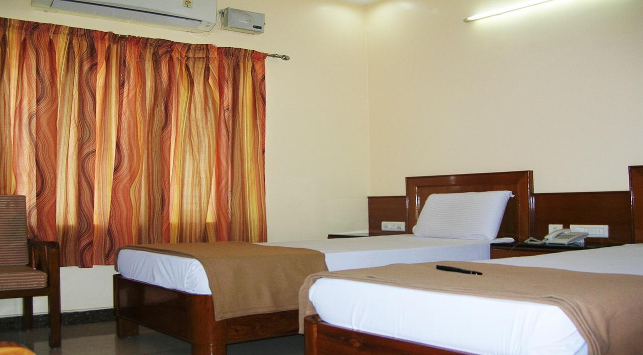 Hotel Athidhi Residency Tirupati Zewnętrze zdjęcie